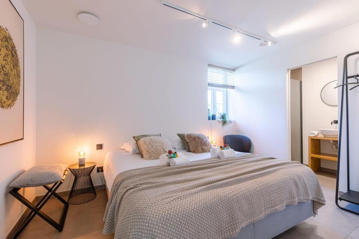 Huswell - Quick - Lovely Double Room At Ranch De Blauwe Zaal Bruges Exterior photo